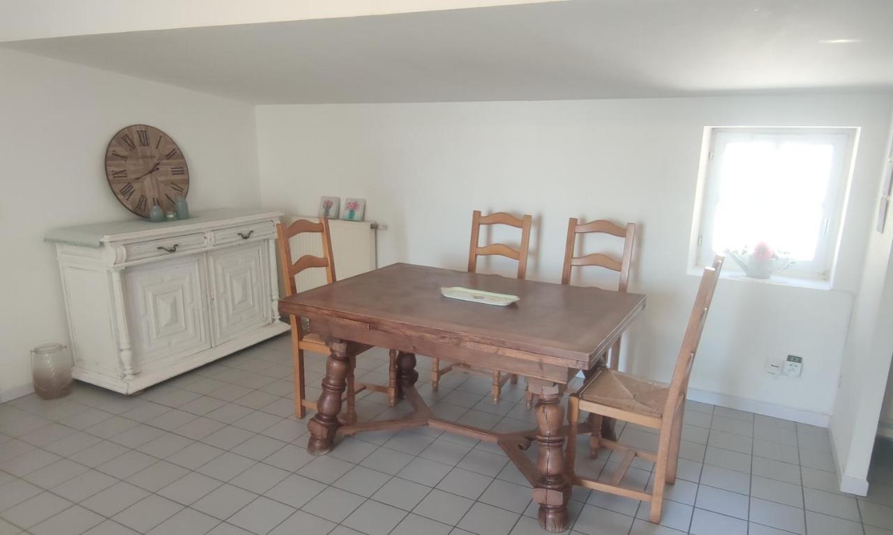 Sauzet  T3 Avec Sa Terrasse Au Coeur Du Village Medieval מראה חיצוני תמונה