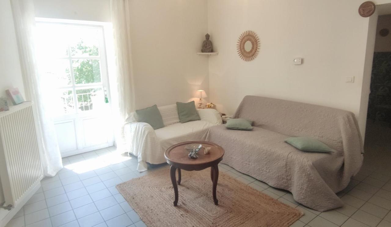 Sauzet  T3 Avec Sa Terrasse Au Coeur Du Village Medieval מראה חיצוני תמונה